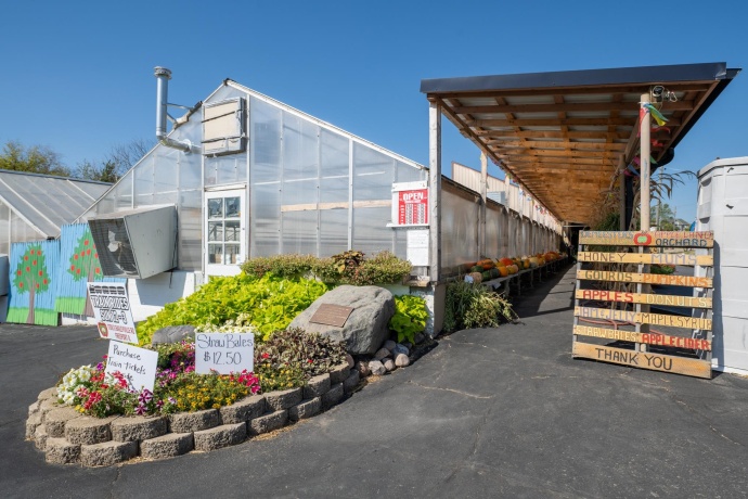 1706 Baileyville, FREEPORT, Illinois 61032, ,Business W/ Real Estate,For Sale,Baileyville,202602049