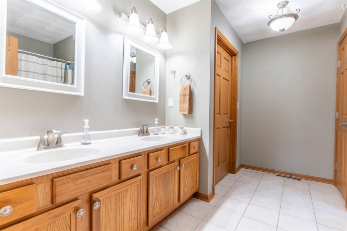 7209 Wimbledon, MACHESNEY PARK, Illinois 61115, 4 Bedrooms Bedrooms, ,2 BathroomsBathrooms,House,For Sale,Wimbledon,202601979