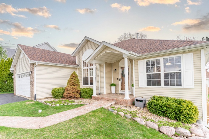 7209 Wimbledon, MACHESNEY PARK, Illinois 61115, 4 Bedrooms Bedrooms, ,2 BathroomsBathrooms,House,For Sale,Wimbledon,202601979