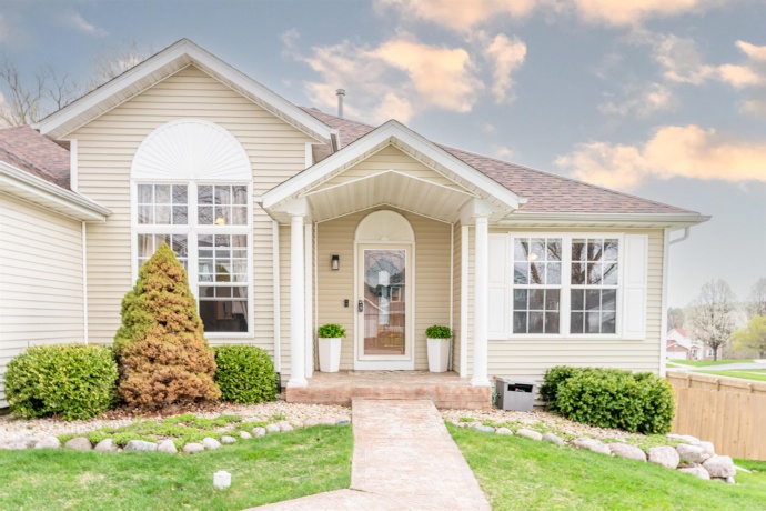 7209 Wimbledon, MACHESNEY PARK, Illinois 61115, 4 Bedrooms Bedrooms, ,2 BathroomsBathrooms,House,For Sale,Wimbledon,202601979