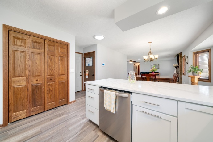 5816 Fair Oaks, DAVIS JUNCTION, Illinois 61020, 3 Bedrooms Bedrooms, ,2 BathroomsBathrooms,House,For Sale,Fair Oaks,202602051