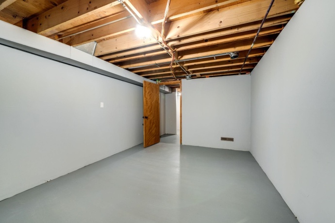 5816 Fair Oaks, DAVIS JUNCTION, Illinois 61020, 3 Bedrooms Bedrooms, ,2 BathroomsBathrooms,House,For Sale,Fair Oaks,202602051