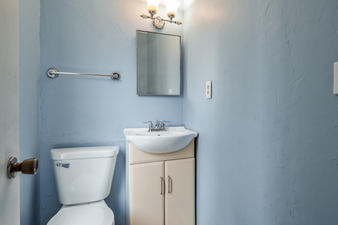 2946 Cannon, ROCKFORD, Illinois 61109, 3 Bedrooms Bedrooms, ,1 BathroomBathrooms,House,For Sale,Cannon,202601089