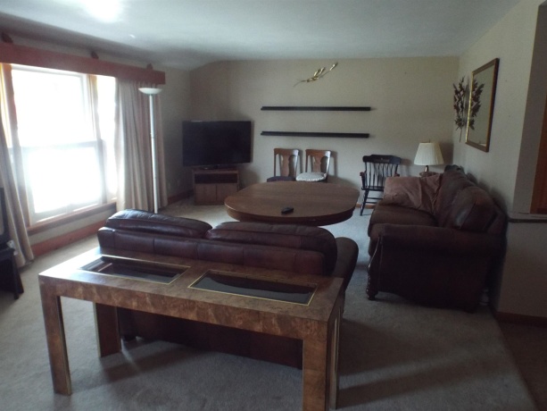 475 Columbia, STOCKTON, Illinois 61085, 4 Bedrooms Bedrooms, ,2 BathroomsBathrooms,House,For Sale,Columbia,202602053