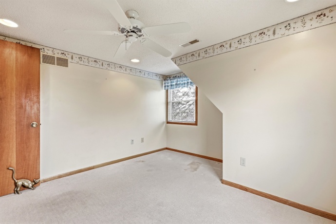 4A138 Winchester, APPLE RIVER, Illinois 61001, 3 Bedrooms Bedrooms, ,2 BathroomsBathrooms,House,For Sale,Winchester,202602054