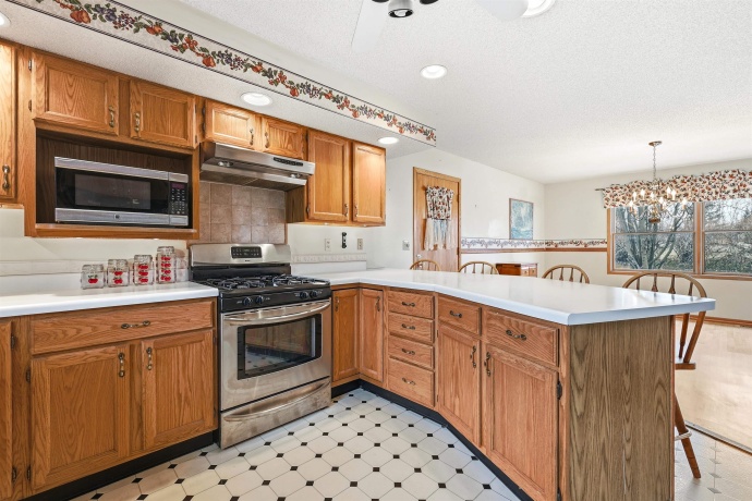 4A138 Winchester, APPLE RIVER, Illinois 61001, 3 Bedrooms Bedrooms, ,2 BathroomsBathrooms,House,For Sale,Winchester,202602054