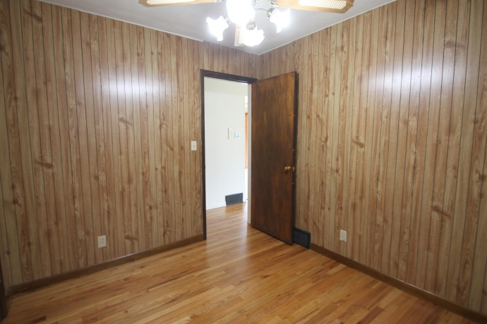 1407 Hackberry, MACHESNEY PARK, Illinois 61115, 3 Bedrooms Bedrooms, ,2 BathroomsBathrooms,House,For Sale,Hackberry,202602055