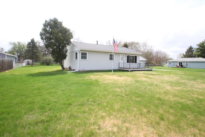 1407 Hackberry, MACHESNEY PARK, Illinois 61115, 3 Bedrooms Bedrooms, ,2 BathroomsBathrooms,House,For Sale,Hackberry,202602055