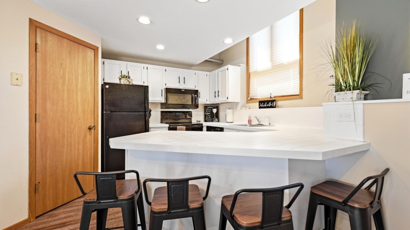 109 Walnut Hill, GALENA, Illinois 61036, 2 Bedrooms Bedrooms, ,2 BathroomsBathrooms,Condominium,For Sale,Walnut Hill,202602057