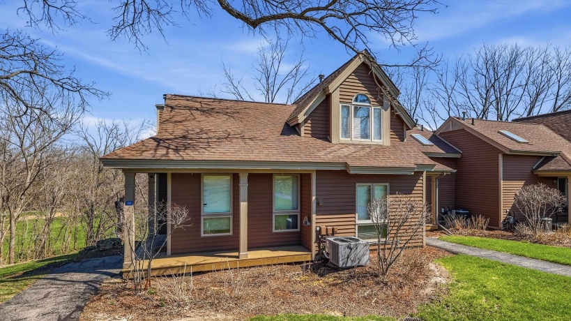 109 Walnut Hill, GALENA, Illinois 61036, 2 Bedrooms Bedrooms, ,2 BathroomsBathrooms,Condominium,For Sale,Walnut Hill,202602057