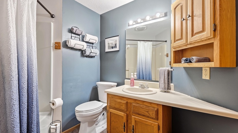 109 Walnut Hill, GALENA, Illinois 61036, 2 Bedrooms Bedrooms, ,2 BathroomsBathrooms,Condominium,For Sale,Walnut Hill,202602057