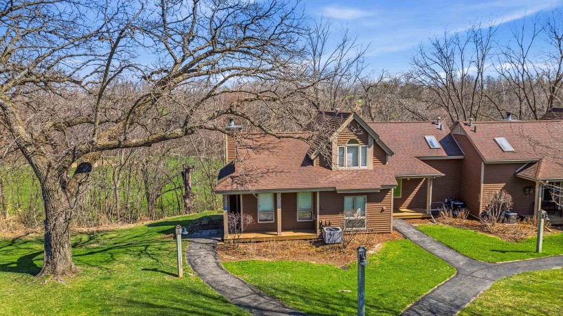 109 Walnut Hill, GALENA, Illinois 61036, 2 Bedrooms Bedrooms, ,2 BathroomsBathrooms,Condominium,For Sale,Walnut Hill,202602057