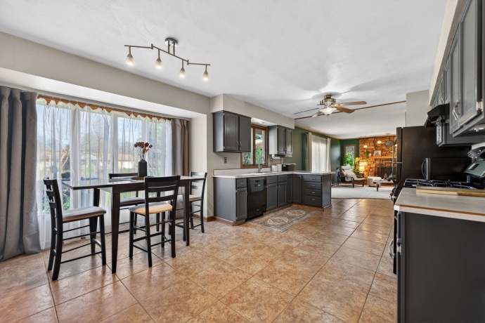 6262 Ral Mar, ROCKFORD, Illinois 61109, 3 Bedrooms Bedrooms, ,2 BathroomsBathrooms,House,For Sale,Ral Mar,202601987