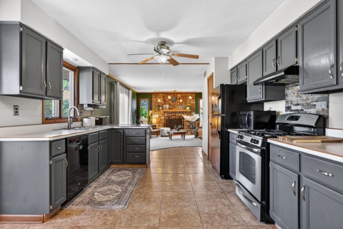 6262 Ral Mar, ROCKFORD, Illinois 61109, 3 Bedrooms Bedrooms, ,2 BathroomsBathrooms,House,For Sale,Ral Mar,202601987