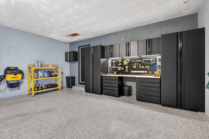 6262 Ral Mar, ROCKFORD, Illinois 61109, 3 Bedrooms Bedrooms, ,2 BathroomsBathrooms,House,For Sale,Ral Mar,202601987