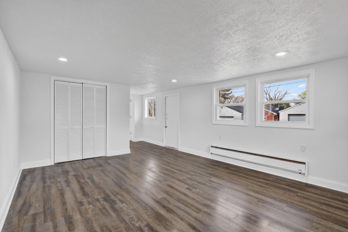 3229 Blackstone, ROCKFORD, Illinois 61101, 4 Bedrooms Bedrooms, ,3 BathroomsBathrooms,House,For Sale,Blackstone,202602060