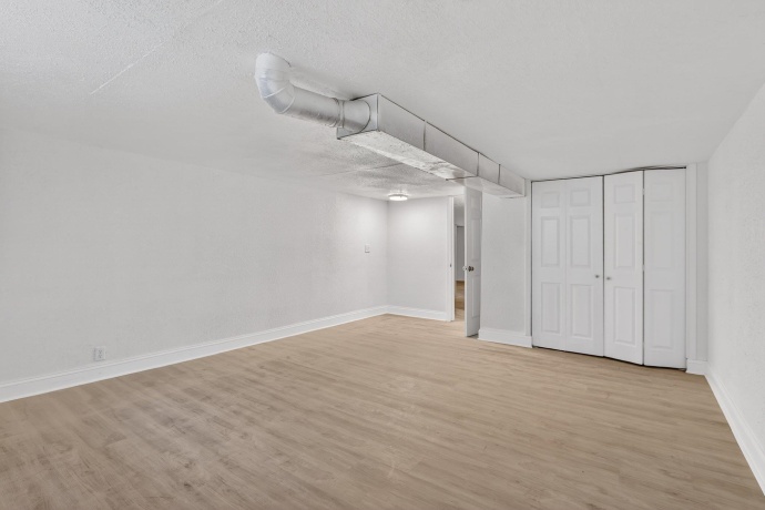 3229 Blackstone, ROCKFORD, Illinois 61101, 4 Bedrooms Bedrooms, ,3 BathroomsBathrooms,House,For Sale,Blackstone,202602060