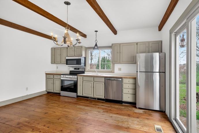 127 RIVER, ROCKTON, Illinois 61072, 3 Bedrooms Bedrooms, ,2 BathroomsBathrooms,House,For Sale,RIVER,202602061