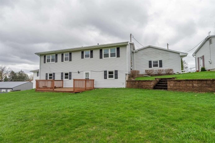 406 Williams, OREGON, Illinois 61061, 3 Bedrooms Bedrooms, ,2 BathroomsBathrooms,House,For Sale,Williams,202602064