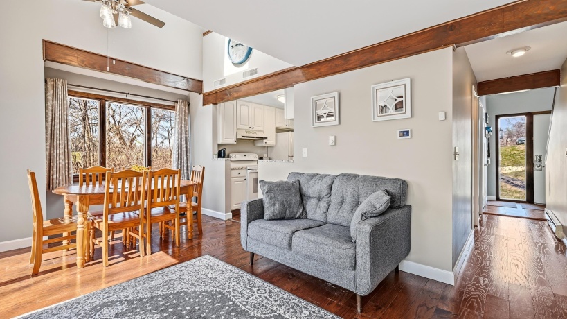 4 Cedar Bluff, GALENA, Illinois 61036, 3 Bedrooms Bedrooms, ,3 BathroomsBathrooms,Condominium,For Sale,Cedar Bluff,202602063