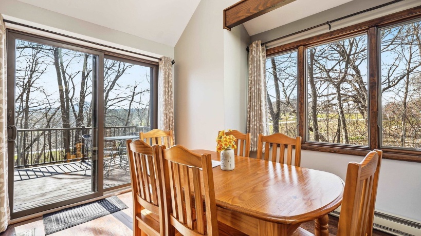 4 Cedar Bluff, GALENA, Illinois 61036, 3 Bedrooms Bedrooms, ,3 BathroomsBathrooms,Condominium,For Sale,Cedar Bluff,202602063