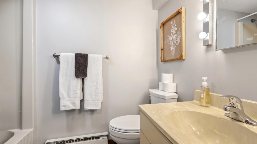 4 Cedar Bluff, GALENA, Illinois 61036, 3 Bedrooms Bedrooms, ,3 BathroomsBathrooms,Condominium,For Sale,Cedar Bluff,202602063