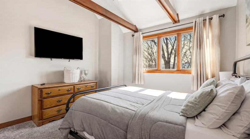 4 Cedar Bluff, GALENA, Illinois 61036, 3 Bedrooms Bedrooms, ,3 BathroomsBathrooms,Condominium,For Sale,Cedar Bluff,202602063