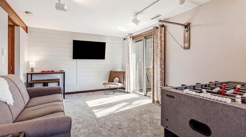 4 Cedar Bluff, GALENA, Illinois 61036, 3 Bedrooms Bedrooms, ,3 BathroomsBathrooms,Condominium,For Sale,Cedar Bluff,202602063