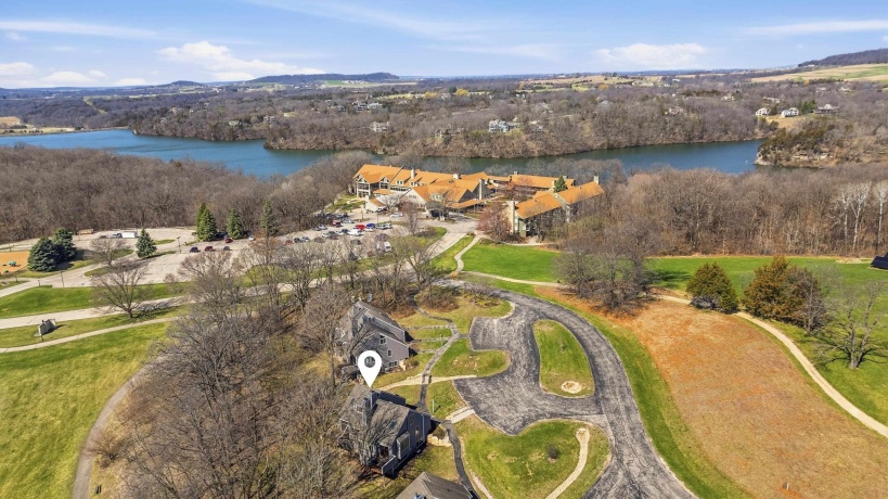 4 Cedar Bluff, GALENA, Illinois 61036, 3 Bedrooms Bedrooms, ,3 BathroomsBathrooms,Condominium,For Sale,Cedar Bluff,202602063