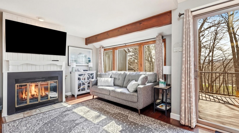 4 Cedar Bluff, GALENA, Illinois 61036, 3 Bedrooms Bedrooms, ,3 BathroomsBathrooms,Condominium,For Sale,Cedar Bluff,202602063