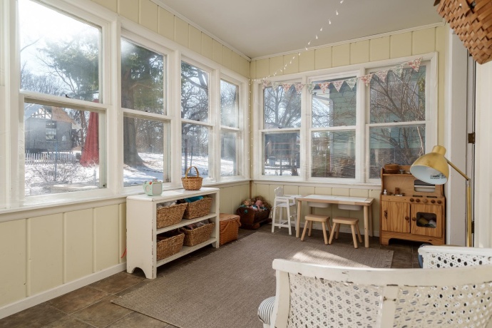 1133 Staver, FREEPORT, Illinois 61032, 2 Bedrooms Bedrooms, ,1 BathroomBathrooms,House,For Sale,Staver,202602065