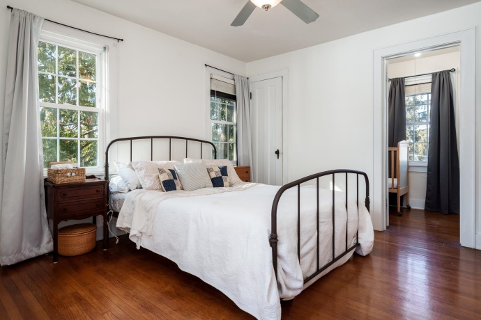 1133 Staver, FREEPORT, Illinois 61032, 2 Bedrooms Bedrooms, ,1 BathroomBathrooms,House,For Sale,Staver,202602065