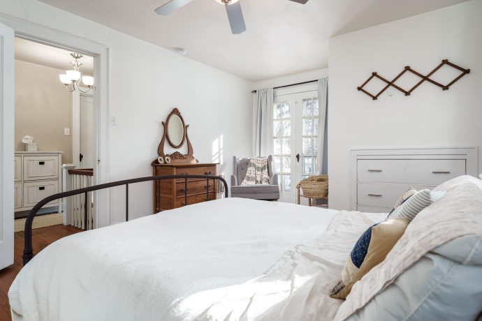 1133 Staver, FREEPORT, Illinois 61032, 2 Bedrooms Bedrooms, ,1 BathroomBathrooms,House,For Sale,Staver,202602065