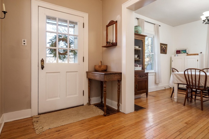 1133 Staver, FREEPORT, Illinois 61032, 2 Bedrooms Bedrooms, ,1 BathroomBathrooms,House,For Sale,Staver,202602065