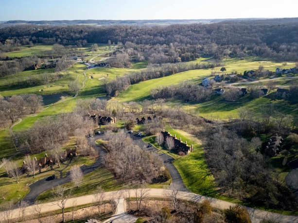 32 Creekwood, GALENA, Illinois 61036, 2 Bedrooms Bedrooms, ,2 BathroomsBathrooms,Condominium,For Sale,Creekwood,202602067