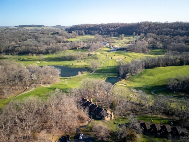 32 Creekwood, GALENA, Illinois 61036, 2 Bedrooms Bedrooms, ,2 BathroomsBathrooms,Condominium,For Sale,Creekwood,202602067