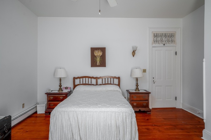 704 River, SABULA, Iowa 52070, 4 Bedrooms Bedrooms, ,3 BathroomsBathrooms,House,For Sale,River,202505950