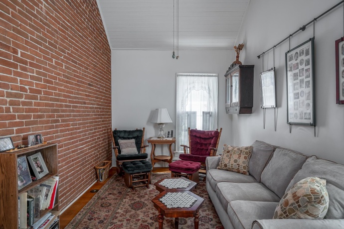 704 River, SABULA, Iowa 52070, 4 Bedrooms Bedrooms, ,3 BathroomsBathrooms,House,For Sale,River,202505950