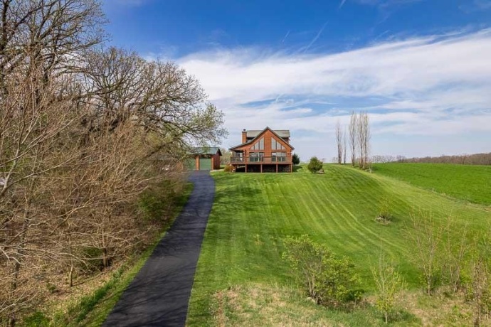 7330 Crestview, STILLMAN VALLEY, Illinois 61084, 3 Bedrooms Bedrooms, ,3 BathroomsBathrooms,House,For Sale,Crestview,202602071