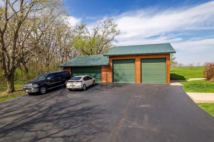7330 Crestview, STILLMAN VALLEY, Illinois 61084, 3 Bedrooms Bedrooms, ,3 BathroomsBathrooms,House,For Sale,Crestview,202602071