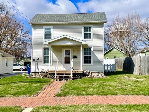 837 Gooding, LaSalle, Illinois 61301, 2 Bedrooms Bedrooms, ,1 BathroomBathrooms,House,For Sale,Gooding,202602073