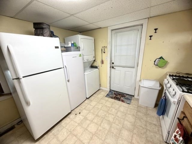 837 Gooding, LaSalle, Illinois 61301, 2 Bedrooms Bedrooms, ,1 BathroomBathrooms,House,For Sale,Gooding,202602073