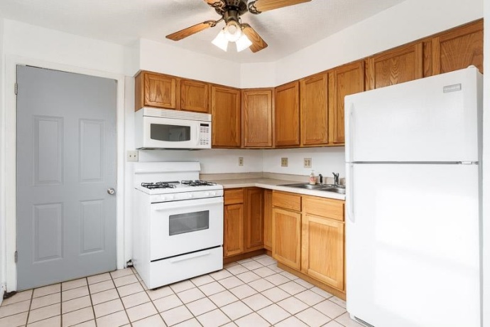 415 PERSHING, MACHESNEY PARK, Illinois 61115, 2 Bedrooms Bedrooms, ,1 BathroomBathrooms,House,For Sale,PERSHING,202602077