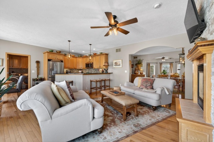 12805 EDGEWATER POINTE, WINNEBAGO, Illinois 61088, 3 Bedrooms Bedrooms, ,3 BathroomsBathrooms,House,For Sale,EDGEWATER POINTE,202602079