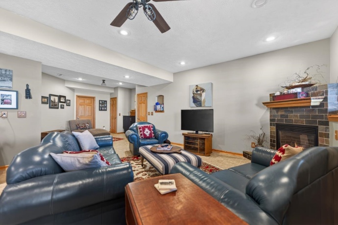 12805 EDGEWATER POINTE, WINNEBAGO, Illinois 61088, 3 Bedrooms Bedrooms, ,3 BathroomsBathrooms,House,For Sale,EDGEWATER POINTE,202602079