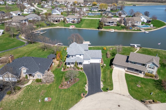 12805 EDGEWATER POINTE, WINNEBAGO, Illinois 61088, 3 Bedrooms Bedrooms, ,3 BathroomsBathrooms,House,For Sale,EDGEWATER POINTE,202602079