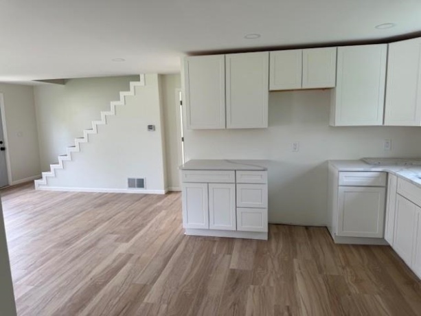 314 High Street, Granville, Illinois 61326, 3 Bedrooms Bedrooms, ,2 BathroomsBathrooms,House,For Sale,High Street,202507754