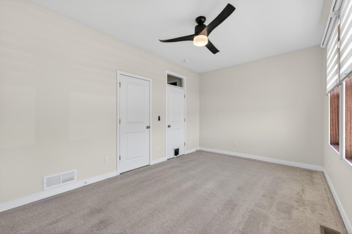 1103 Burlington, DAVIS JUNCTION, Illinois 61020, 4 Bedrooms Bedrooms, ,2 BathroomsBathrooms,House,For Sale,Burlington,202602083