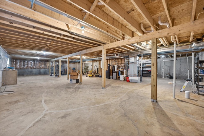 1103 Burlington, DAVIS JUNCTION, Illinois 61020, 4 Bedrooms Bedrooms, ,2 BathroomsBathrooms,House,For Sale,Burlington,202602083