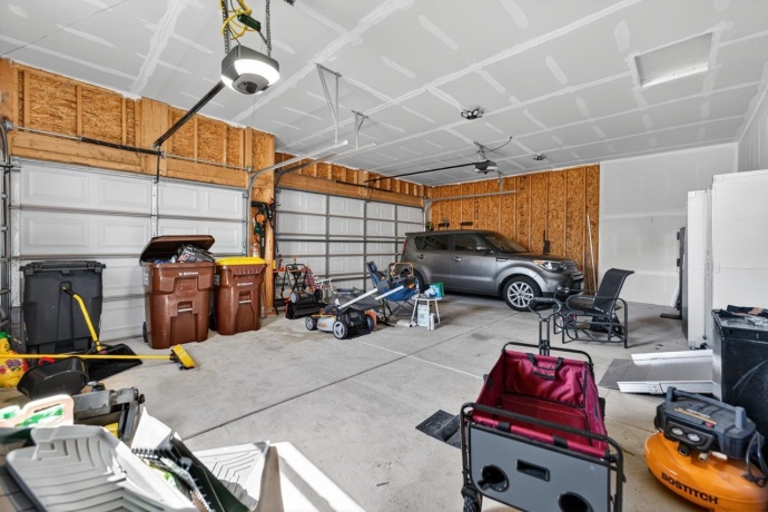 1103 Burlington, DAVIS JUNCTION, Illinois 61020, 4 Bedrooms Bedrooms, ,2 BathroomsBathrooms,House,For Sale,Burlington,202602083